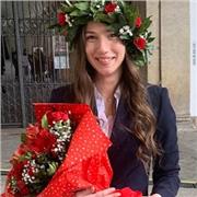 Laureata in Giurisprudenza con esperienza accademica offre ripetizioni, aiuto per esami e scrittura tesi